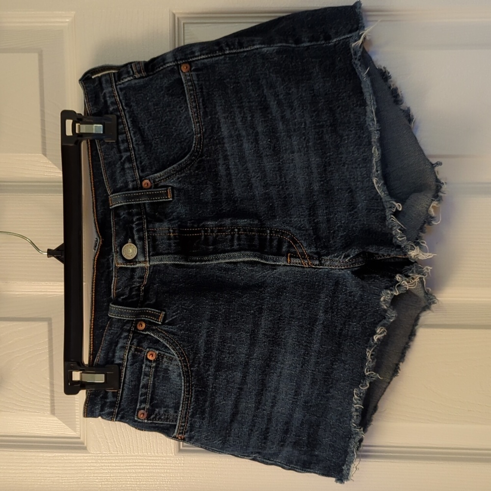 Levi’s 501 High Rise Cutoff Denim Shorts - W29